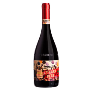 Montresor Wine Urban Park Appassiamento é um vinho de cor rubi intenso. No nariz é possível sentir frutas vermelhas com toques defumados. Na boca é elegante com bom corpo. Perfeito com churrasco, massas com molhos e queijos curados.